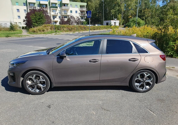 Kia Ceed cena 68000 przebieg: 40000, rok produkcji 2018 z Łódź małe 631